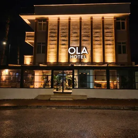 Ola Отель *