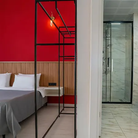 Ola Hotel